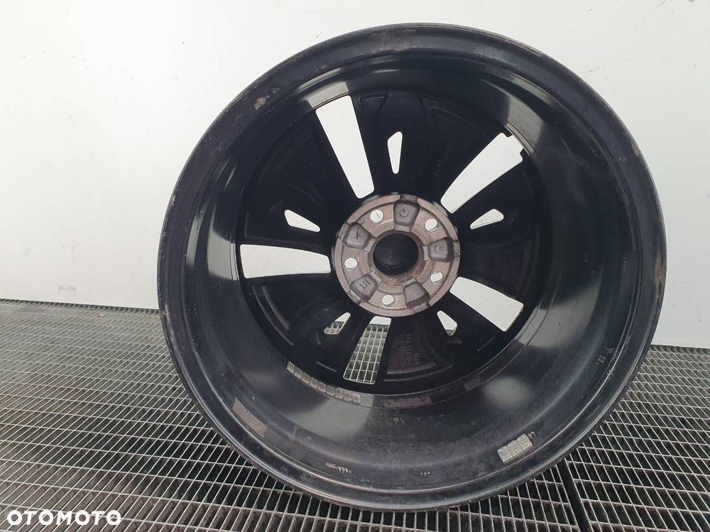 FELGA ALUMINIOWA 17 ET41 3P0601025D SKODA SUPERB IV 3P 2024 - 8