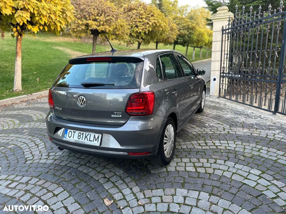 VOLKSWAGEN Polo 2016 — imagine 10