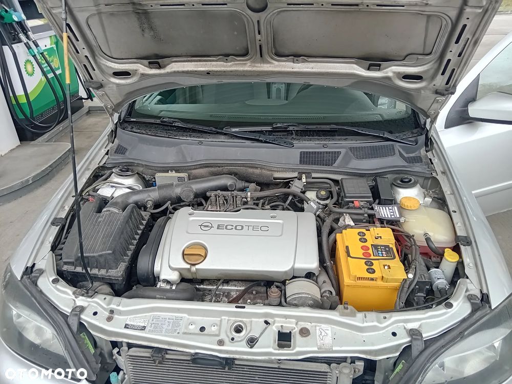 Opel Astra - 19