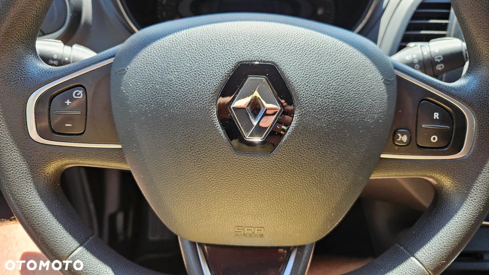 Renault Captur dCi 90 COLLECTION - 29