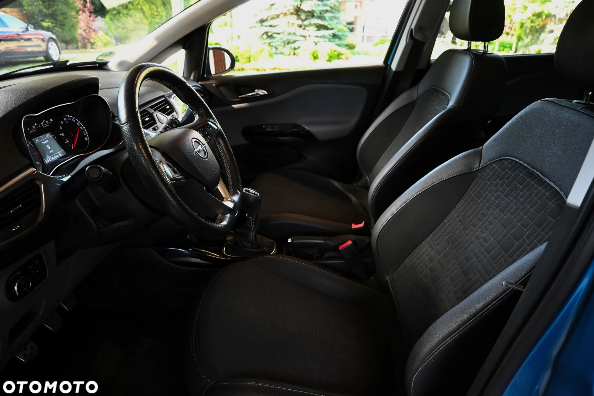 Opel Corsa 1.4 Turbo Start/Stop Color Edition - 10
