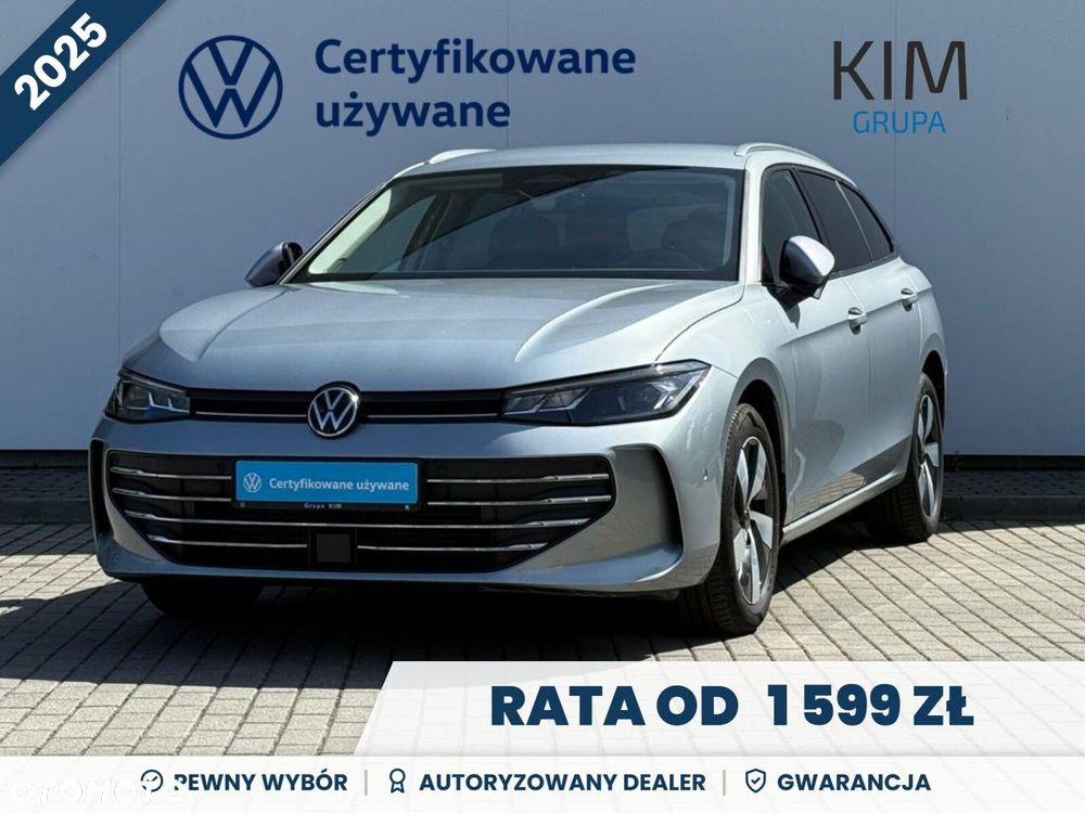 Volkswagen Passat - 1