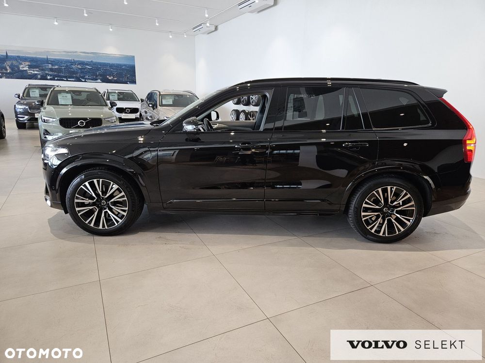 Volvo XC 90 - 9