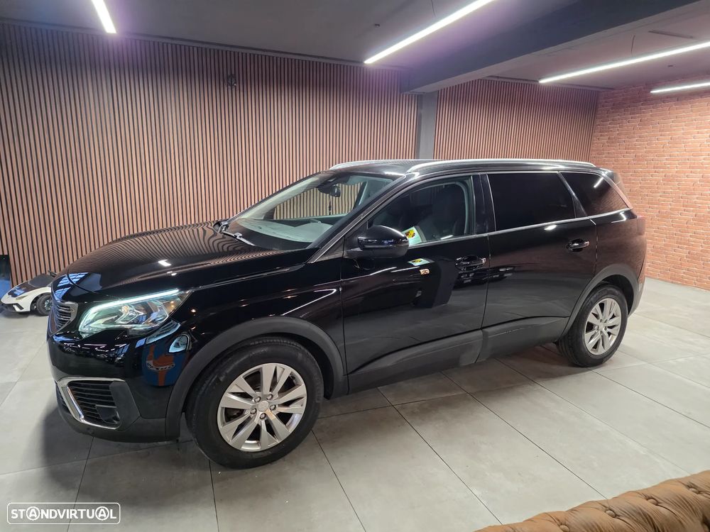 Peugeot 5008 2018 photo 4