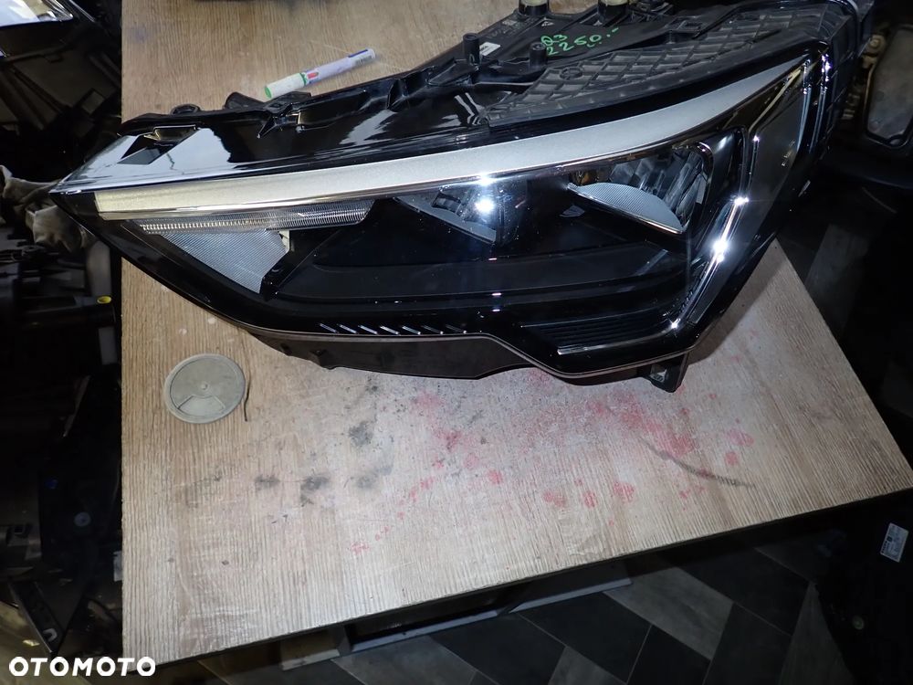 AUDI Q3 83A II FULL LED LAMPA PRZÓD LEWA EUROPA 83A941011 - 2