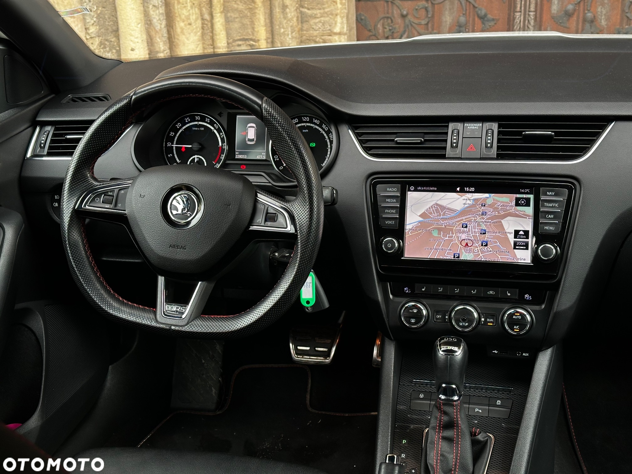 Skoda Octavia 2.0 TDI RS DSG - 12