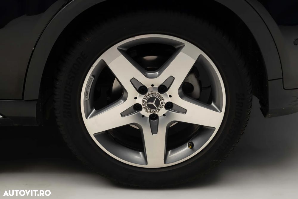 Mercedes-Benz GLA 200 7G-DCT AMG Line - 10