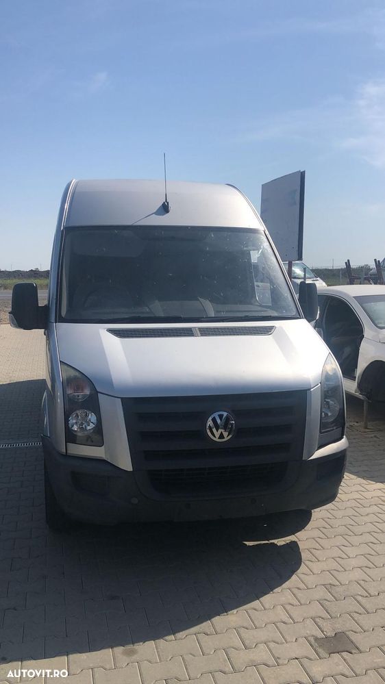 Dezmembram Volkswagen Crafter 2.5TDI an fabr 2009 - 1