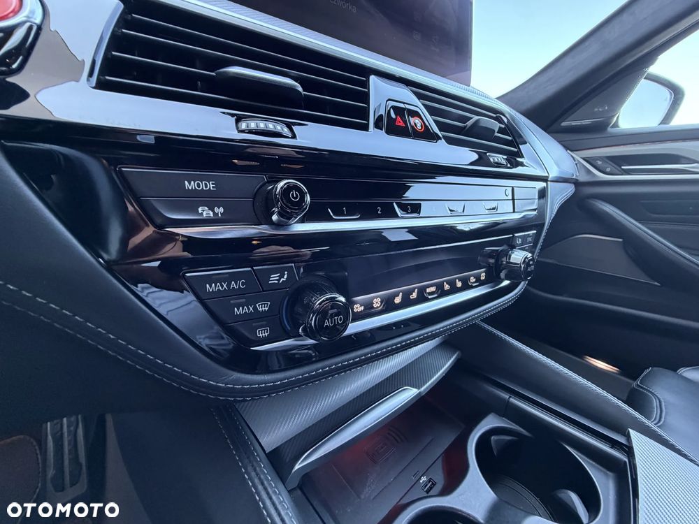 BMW M5 - 12