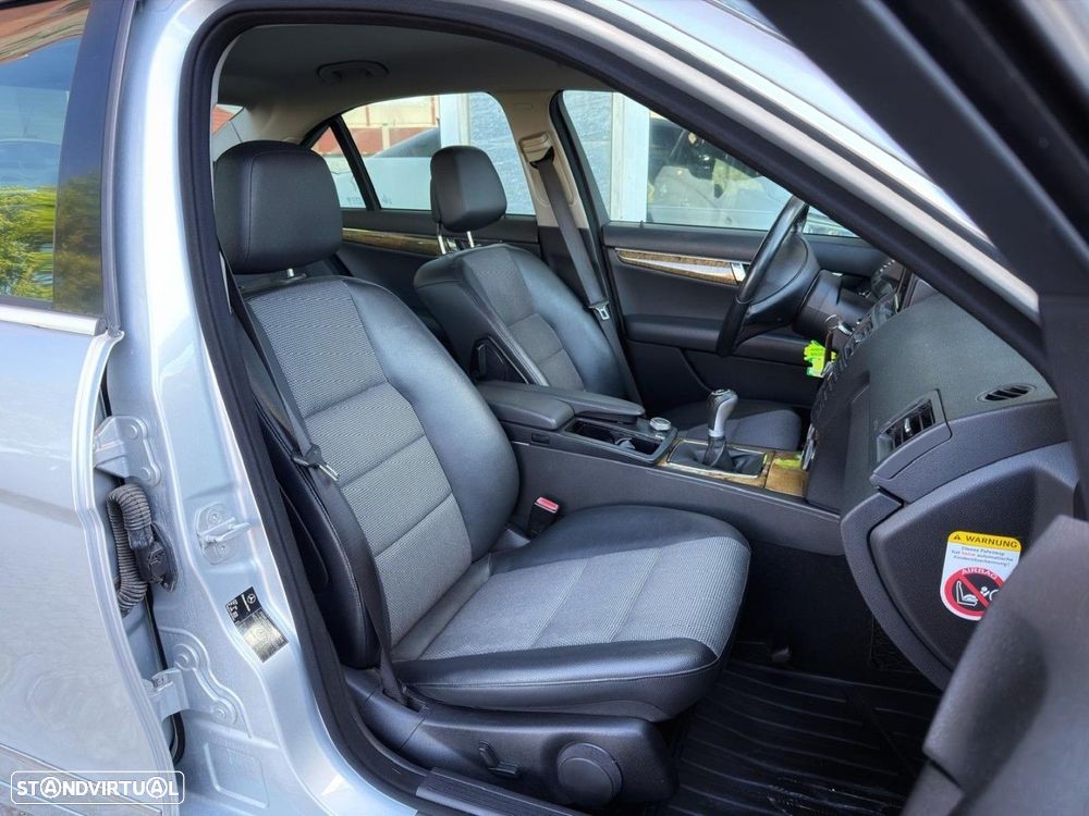 Mercedes-Benz C 220 CDi Avantgarde - 22