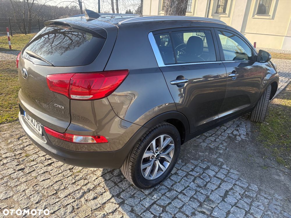 Kia Sportage 2.0 CRDI 4WD Fifa World Cup Edition - 11