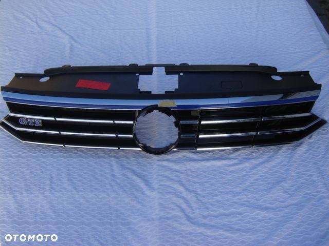 VW PASSAT B8 GRILL NOWY GTE ORYGINAŁ - 1