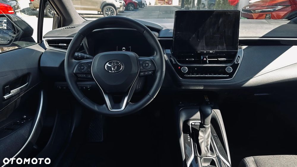 Toyota Corolla - 12