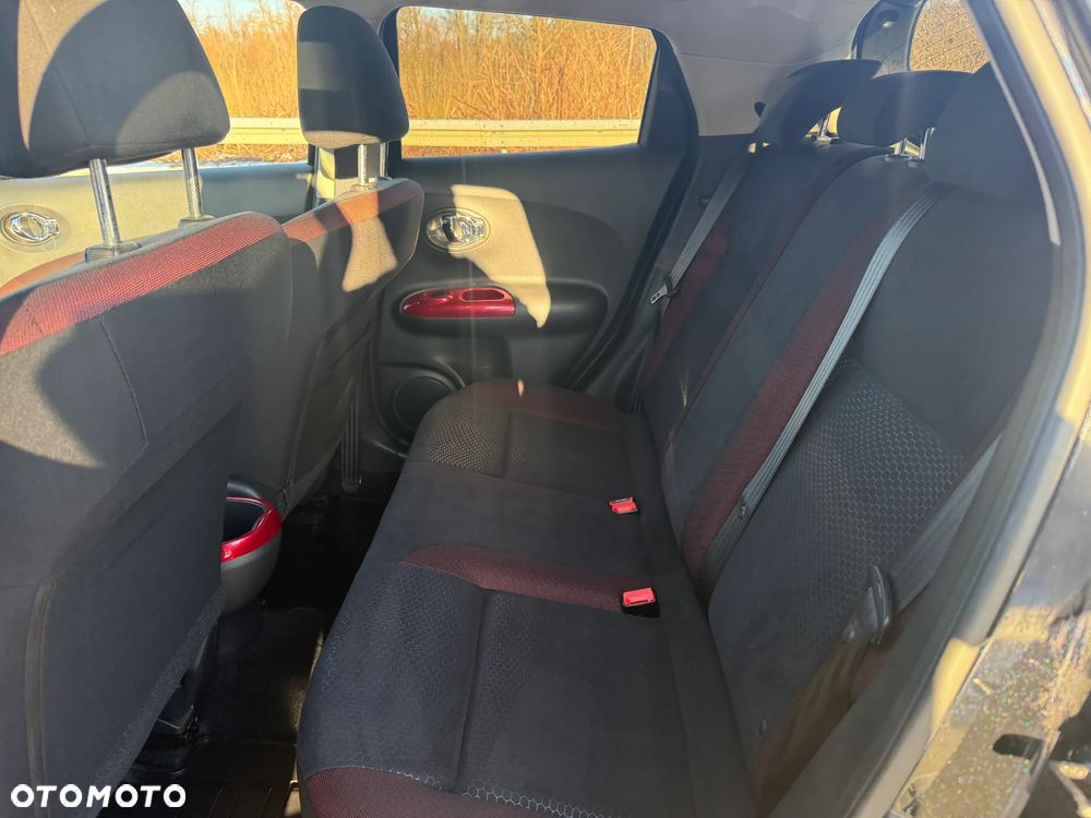 Nissan Juke 1.6 DIG-T ALL-MODE 4x4i Xtronic Acenta - 10