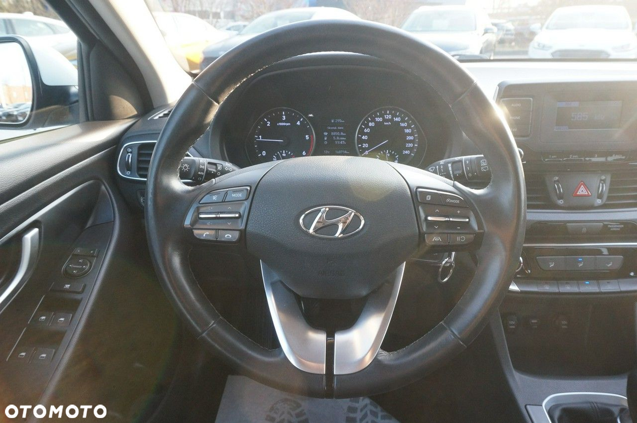 Hyundai i30 - 13