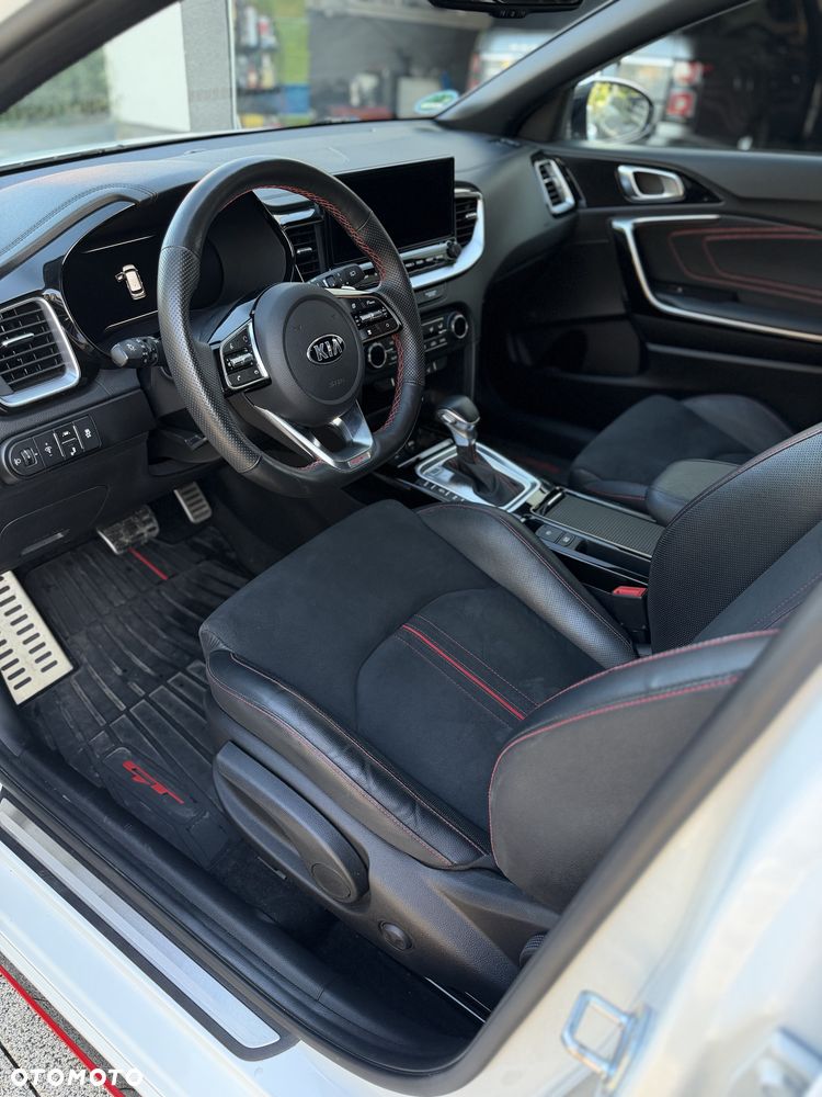 Kia Ceed - 3