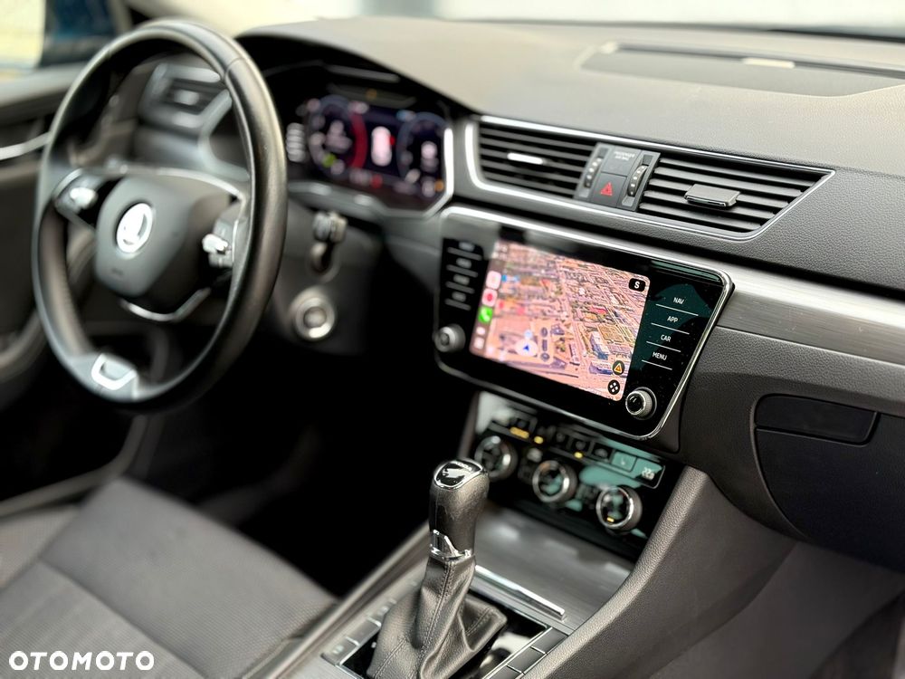 Skoda Superb 2.0 TDI SCR Sportline DSG - 3