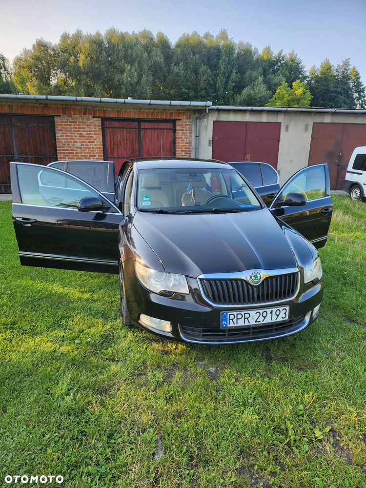 Skoda Superb - 2