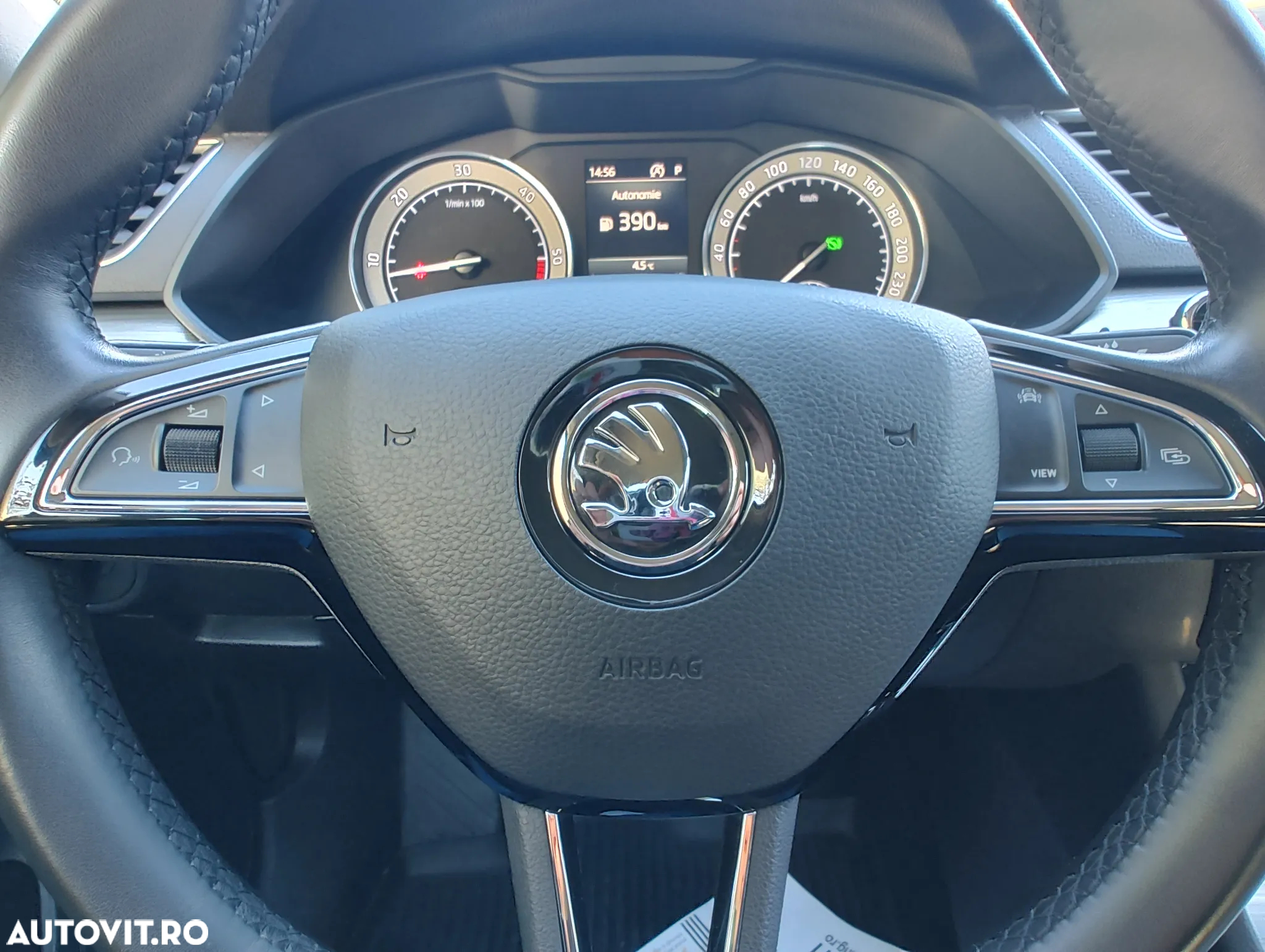 Skoda Superb - 11