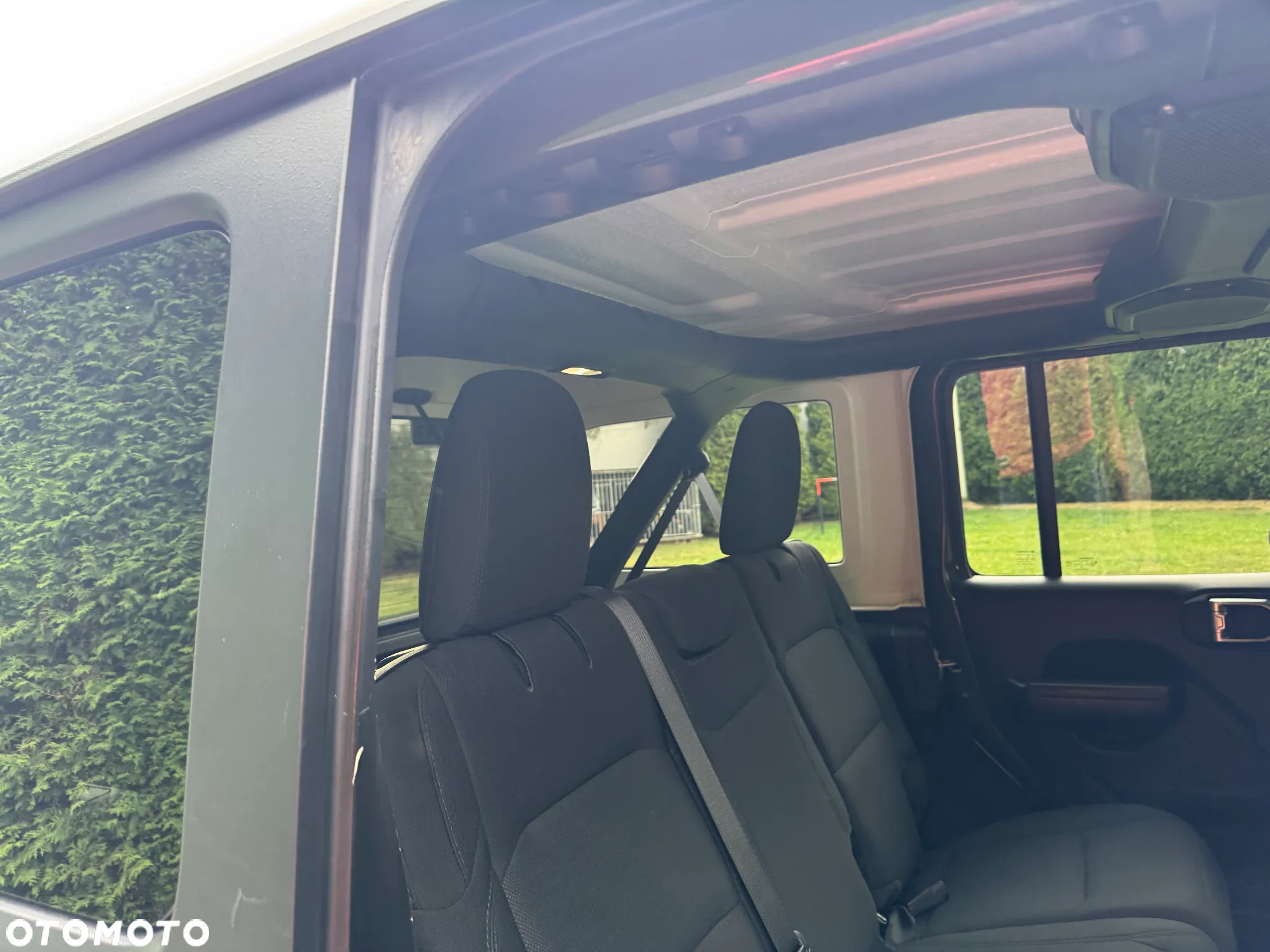 Jeep Wrangler - 25