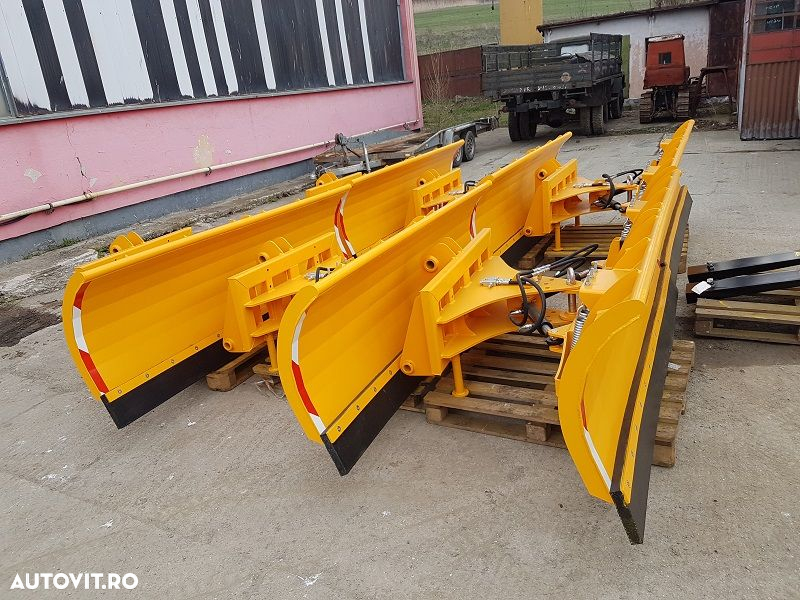 Komatsu WB 93 R - 5