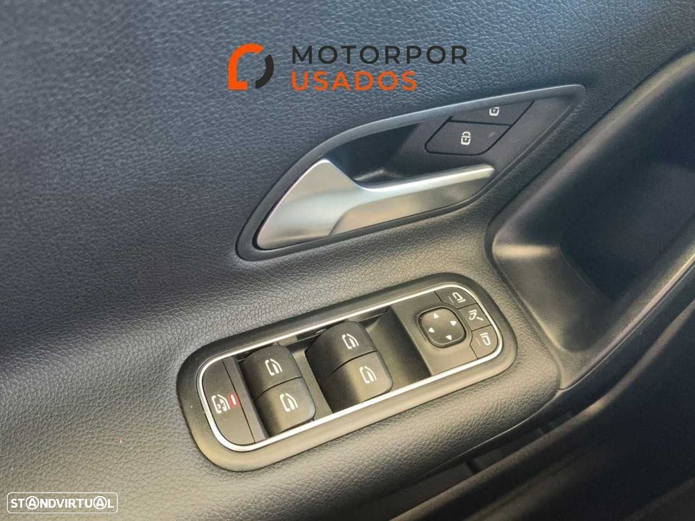 Mercedes-Benz A 180 d Style — fotografia 20