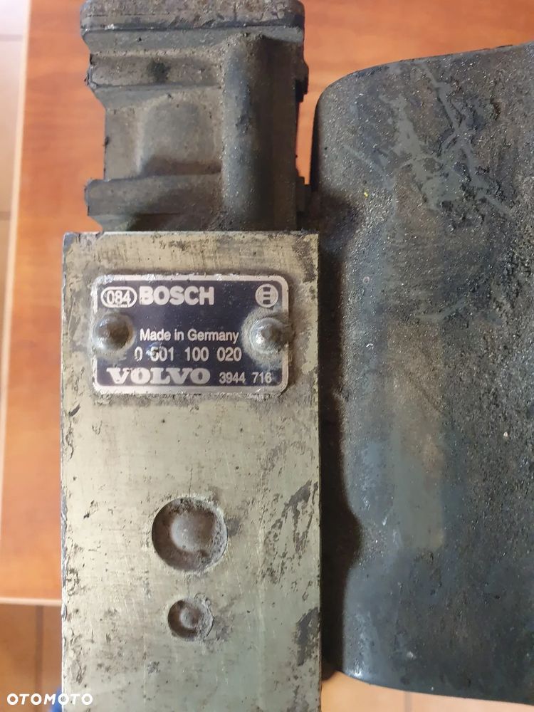 ELEKTROZAWÓR BLOKOWY PODUSZEK VOLVO FH 501100020