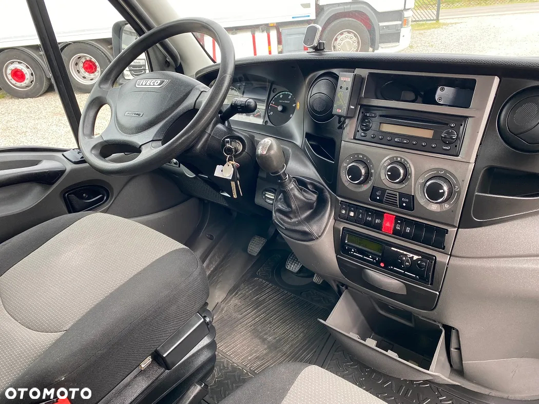 Iveco Daily 70C17 / HDS / Skrzynia / - 34