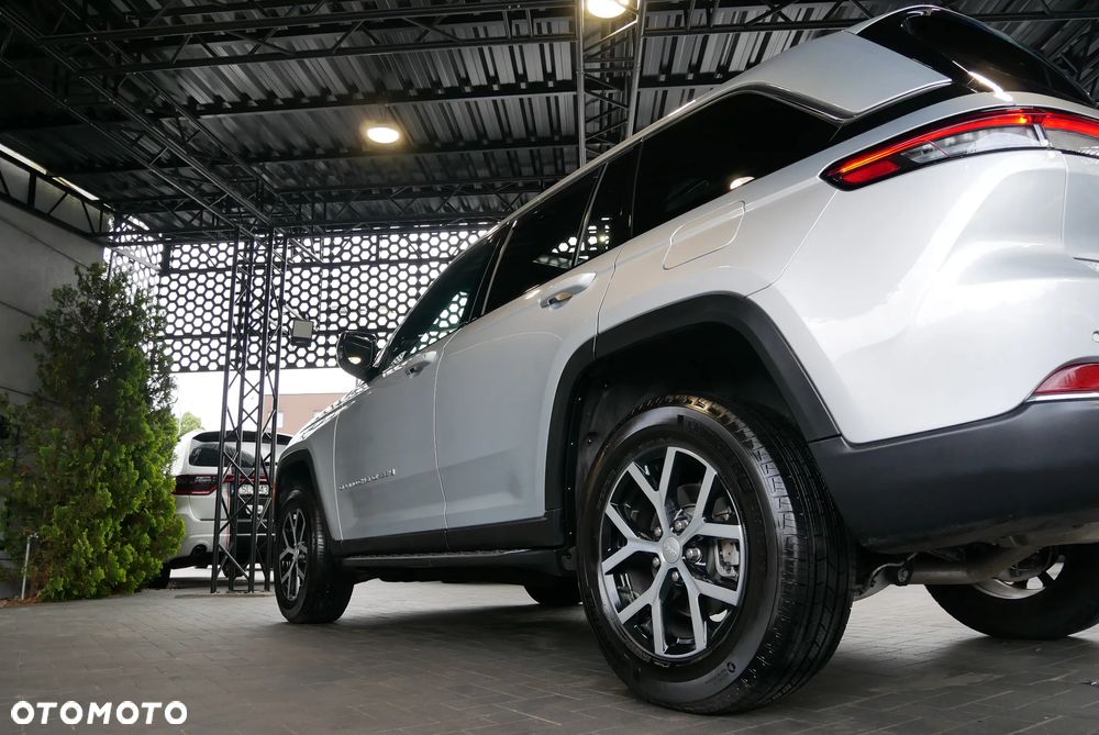 Jeep Grand Cherokee 3.6 V6 Pentastar 4WD Automatik Limited - 33