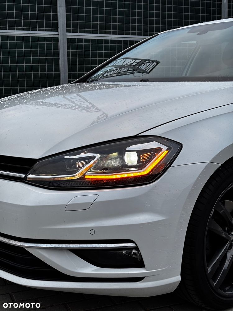 Volkswagen Golf 1.5 TSI ACT OPF DSG Highline - 10