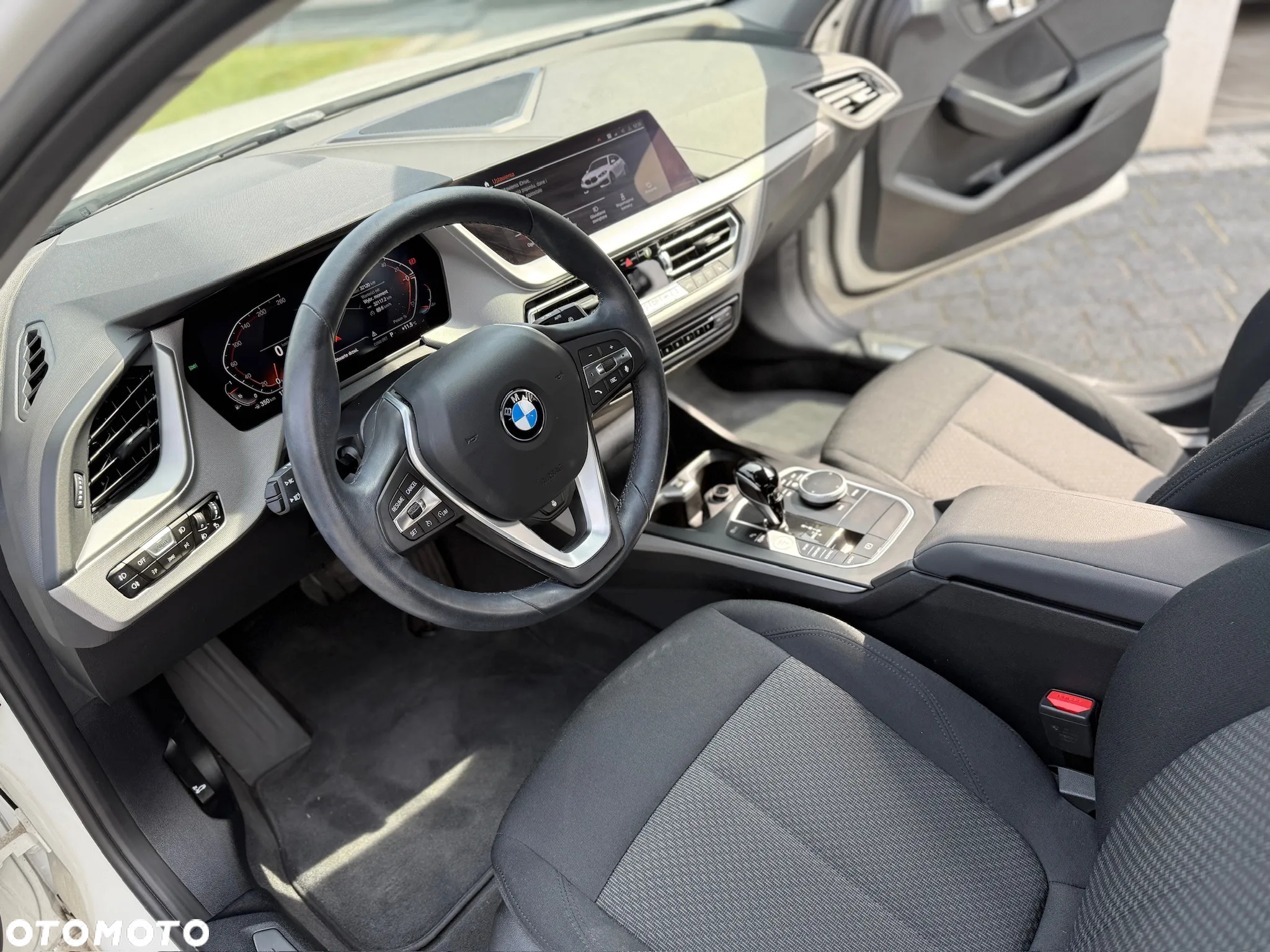 BMW Seria 1 120i Advantage - 5