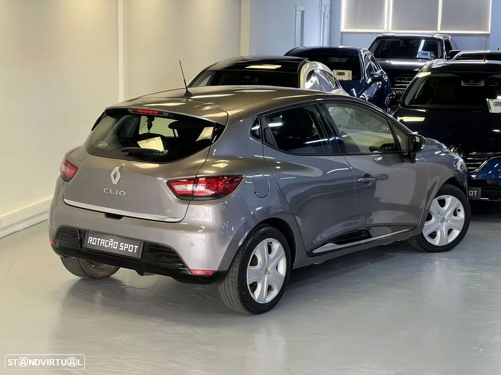 Renault Clio dCi 90 Dynamique - 11