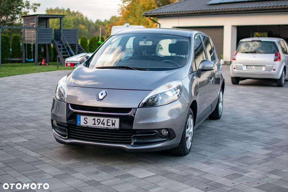 Renault Scenic - 23