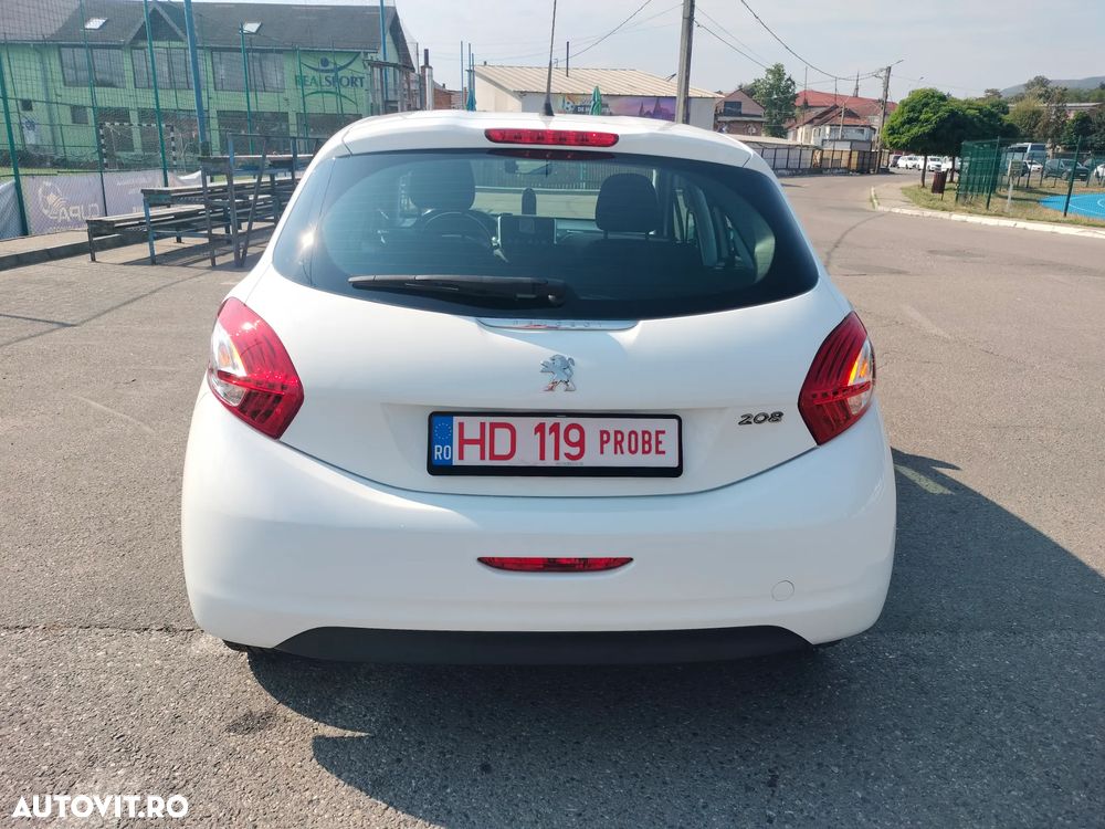 Peugeot 208 - 20