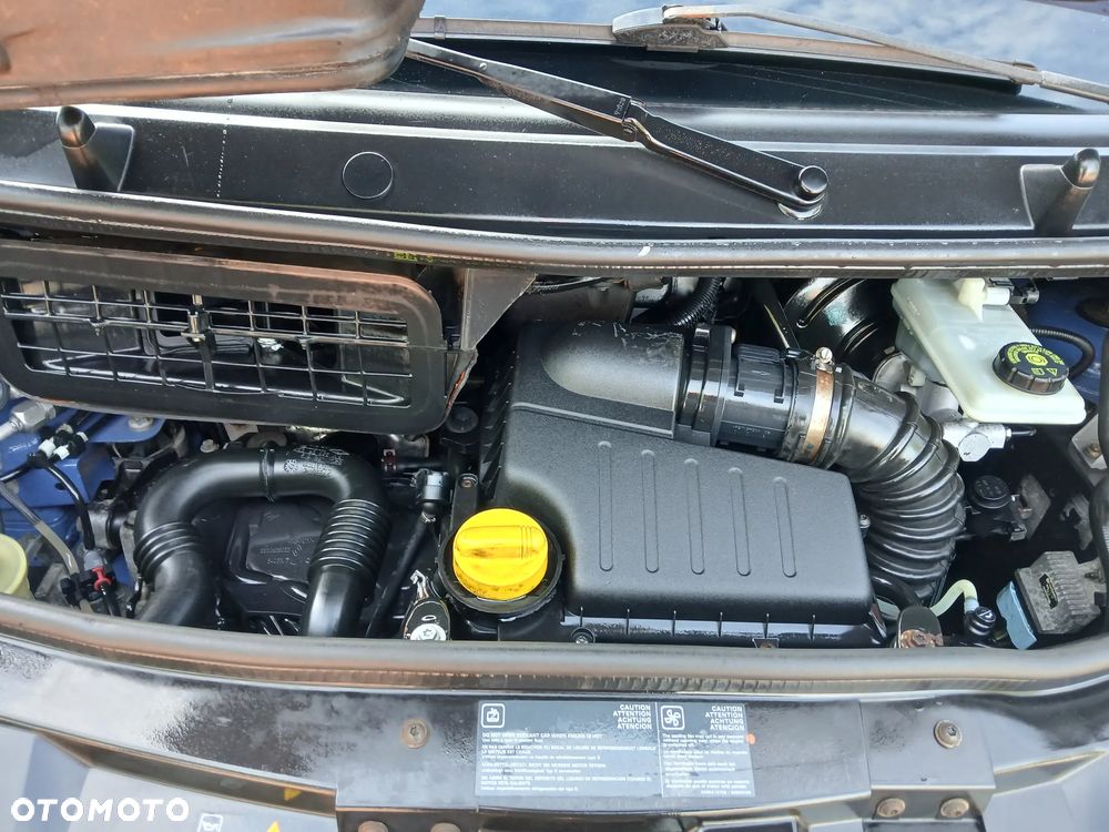 Opel VIVARO - 17