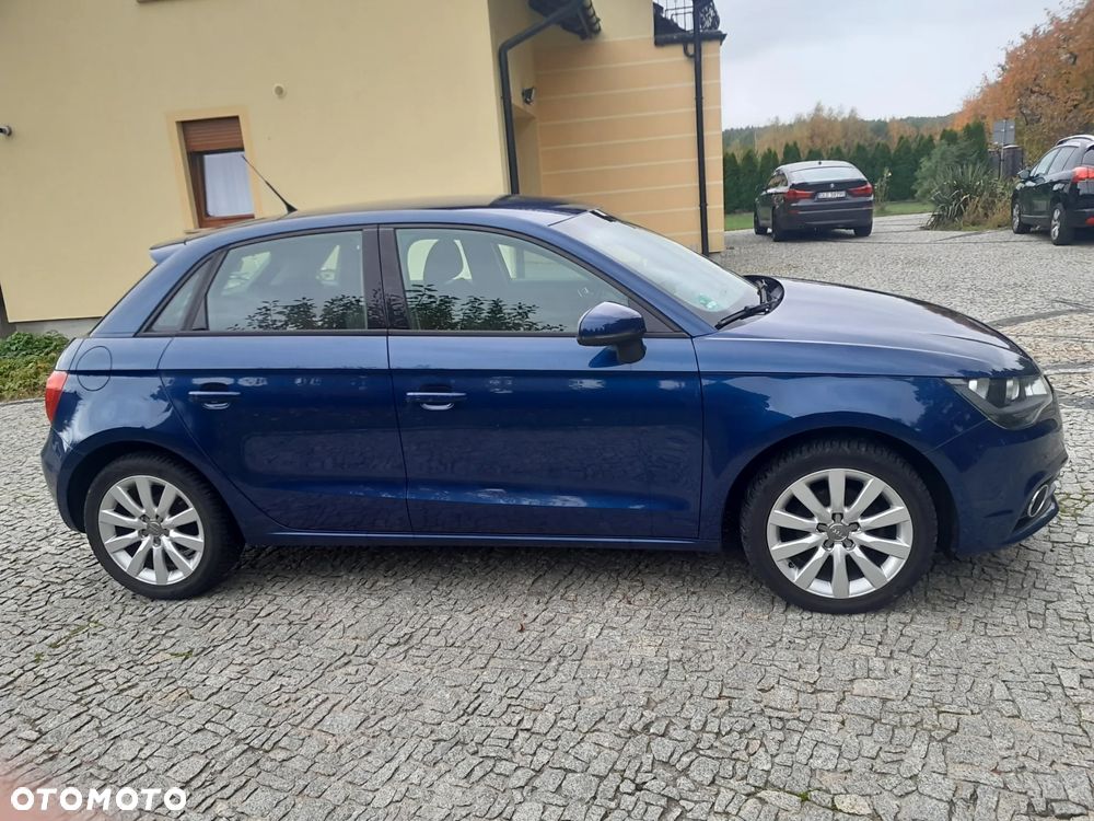 Audi A1 Sportback 1.2 TFSI Attraction - 4