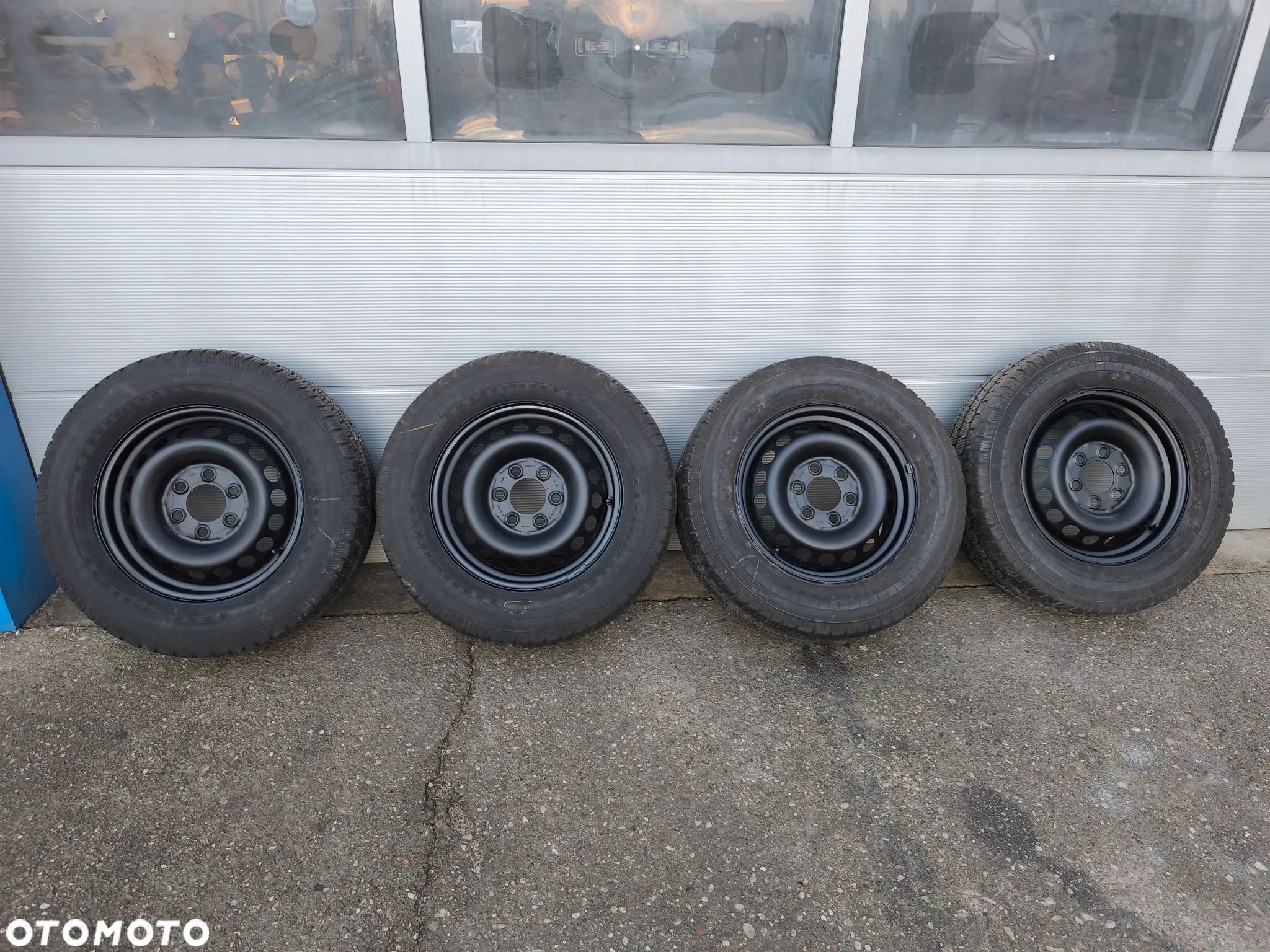 Koła MB Sprinter 906 Crafter opony całoroczne Continental 235/65/16 6x130 - 1