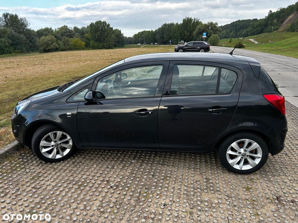 Opel Corsa 1.4 Cosmo - 5