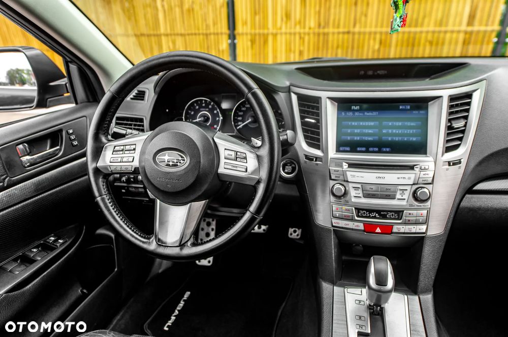 Subaru Legacy 2.5i Lineartronic Sport - 8