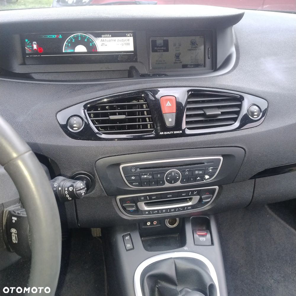 Renault Scenic 1.6 dCi Energy Bose Edition S&S - 13