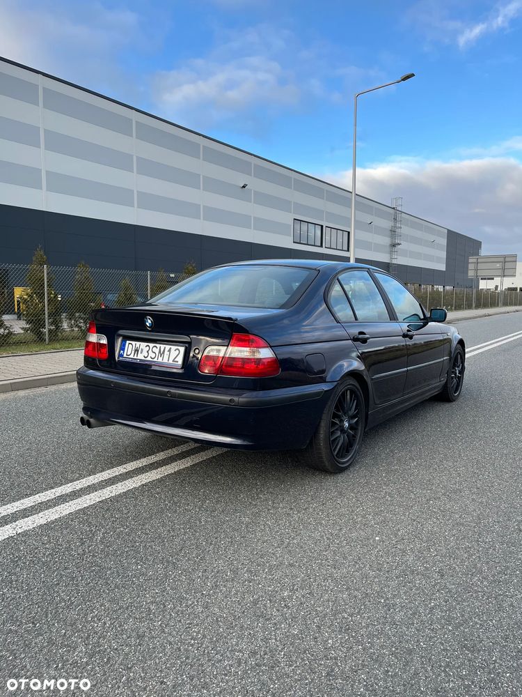 BMW Seria 3 325i Edition Lifestyle - 4