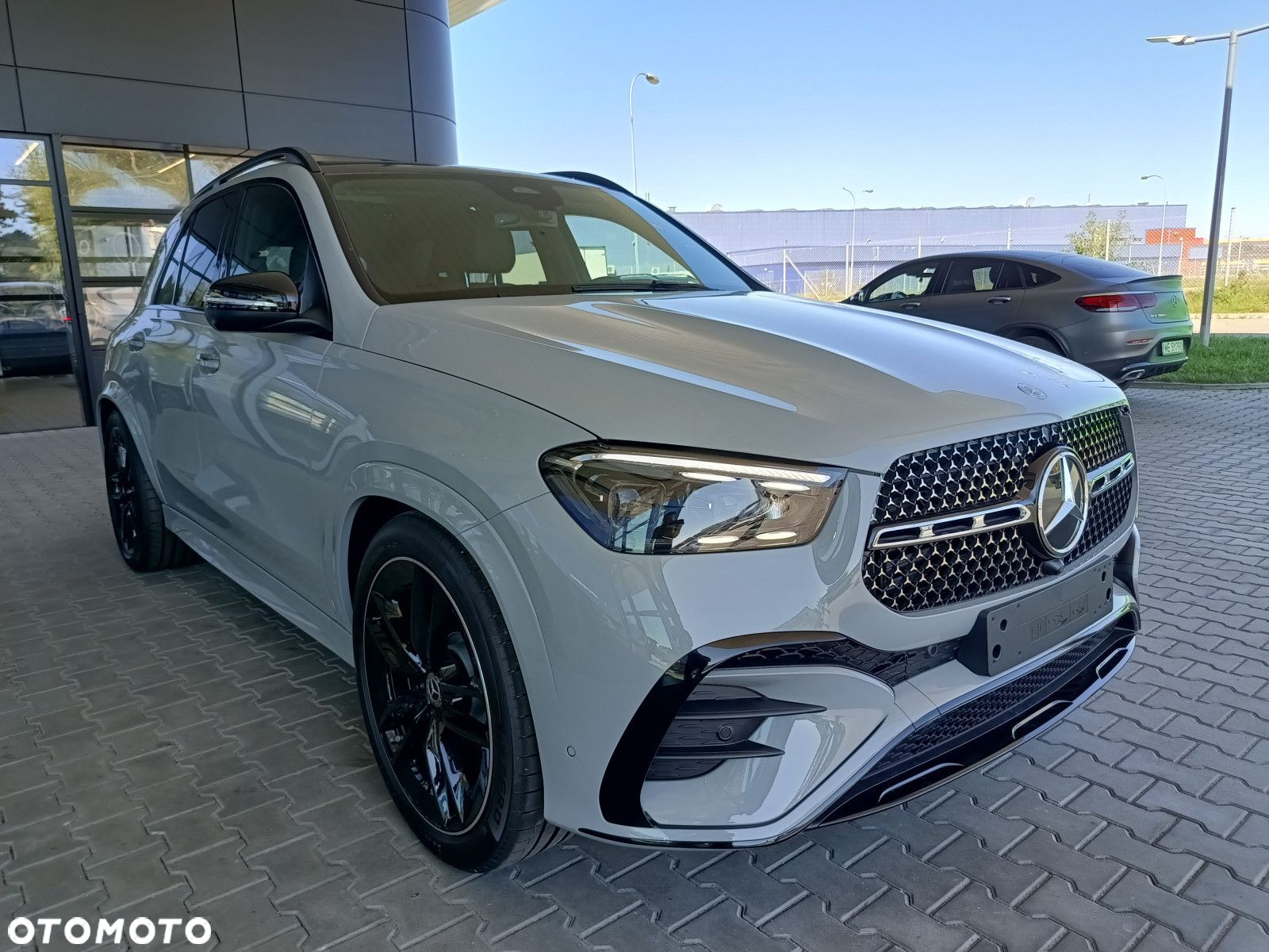 Mercedes-Benz GLE - 4