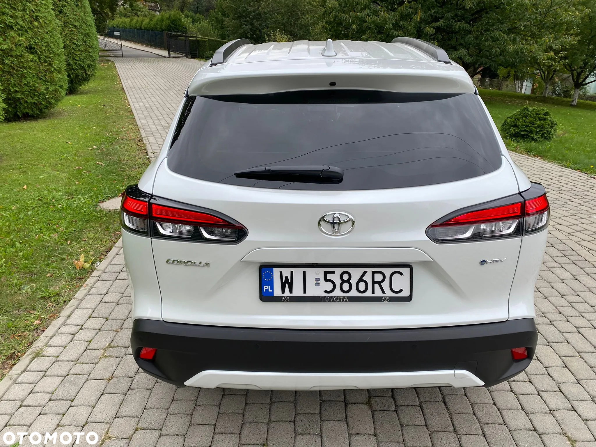Toyota Corolla Cross 2.0 Hybrid Style - 16