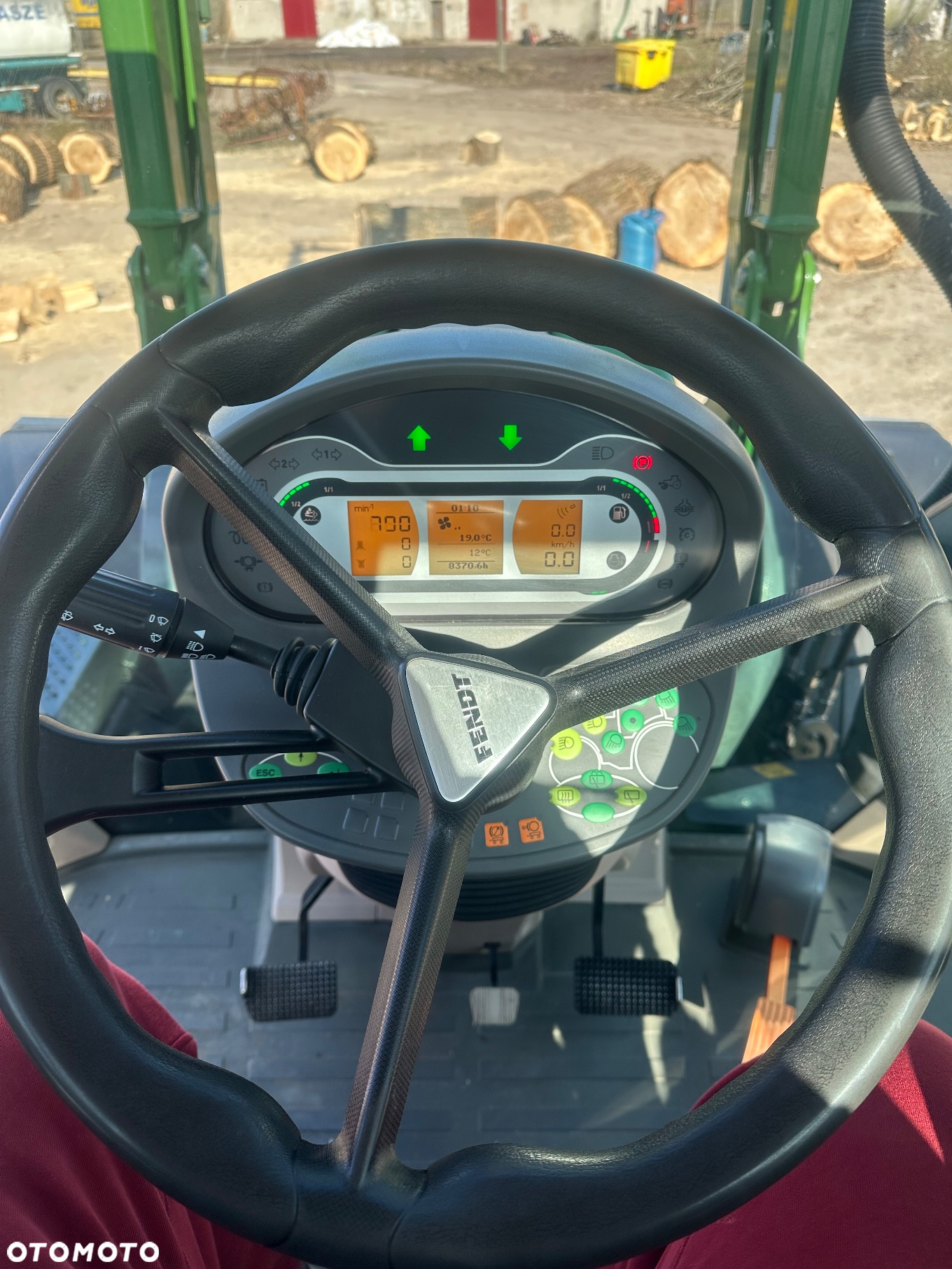 Fendt 724 Vario S4 - 15
