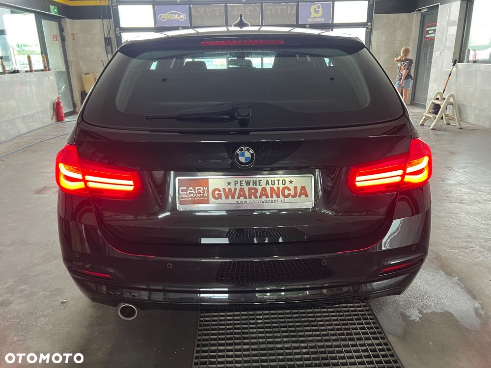 BMW Seria 3 318d xDrive - 20