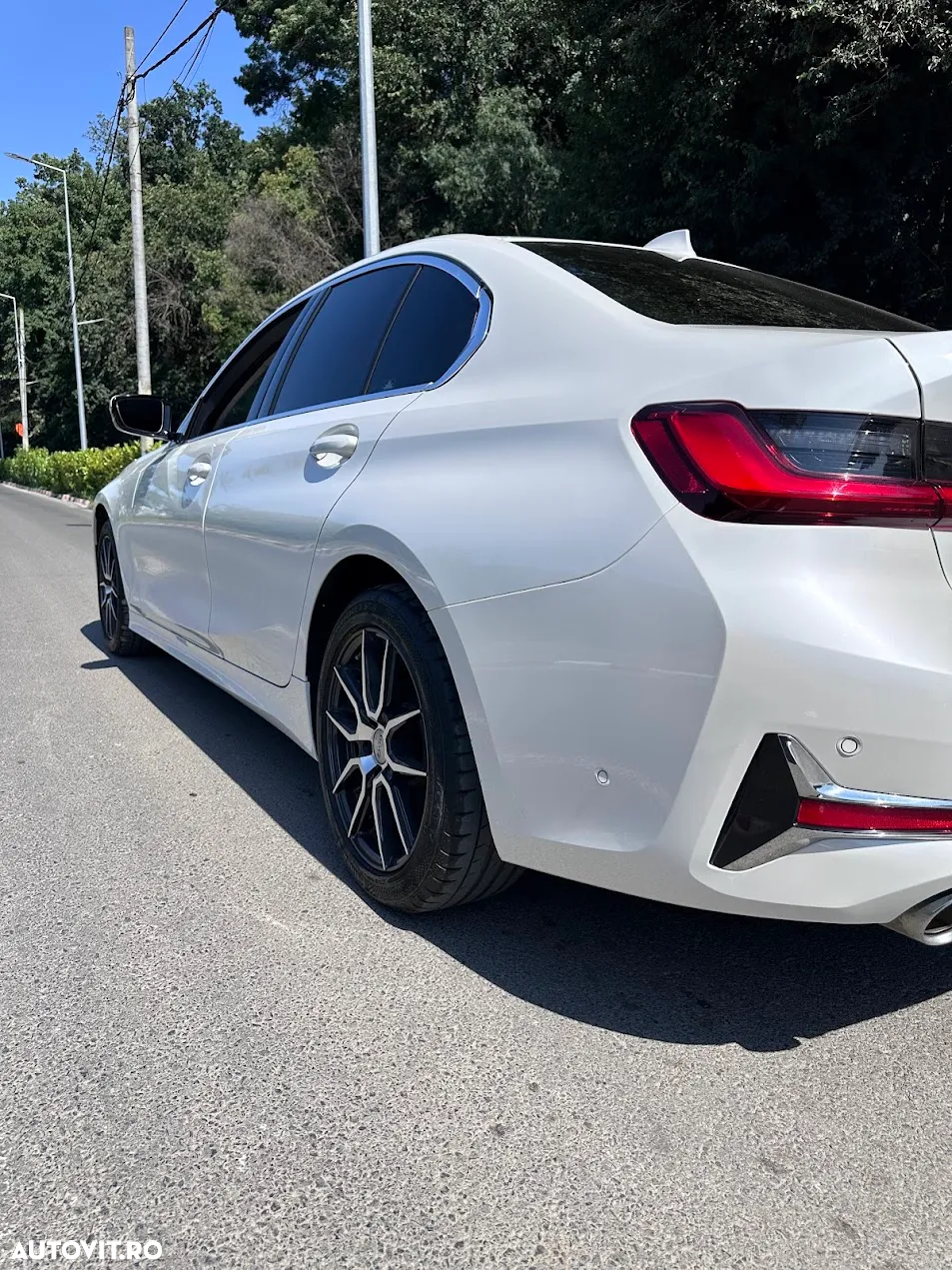 BMW Seria 3 320d AT MHEV - 25