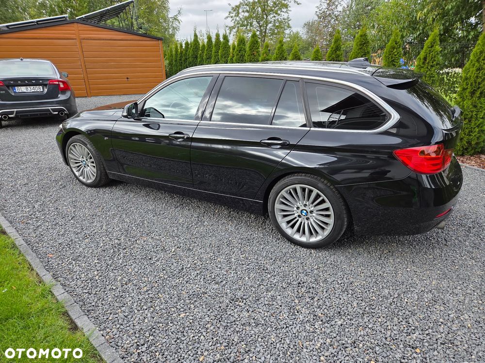 BMW Seria 3 320i Touring Luxury Line - 8