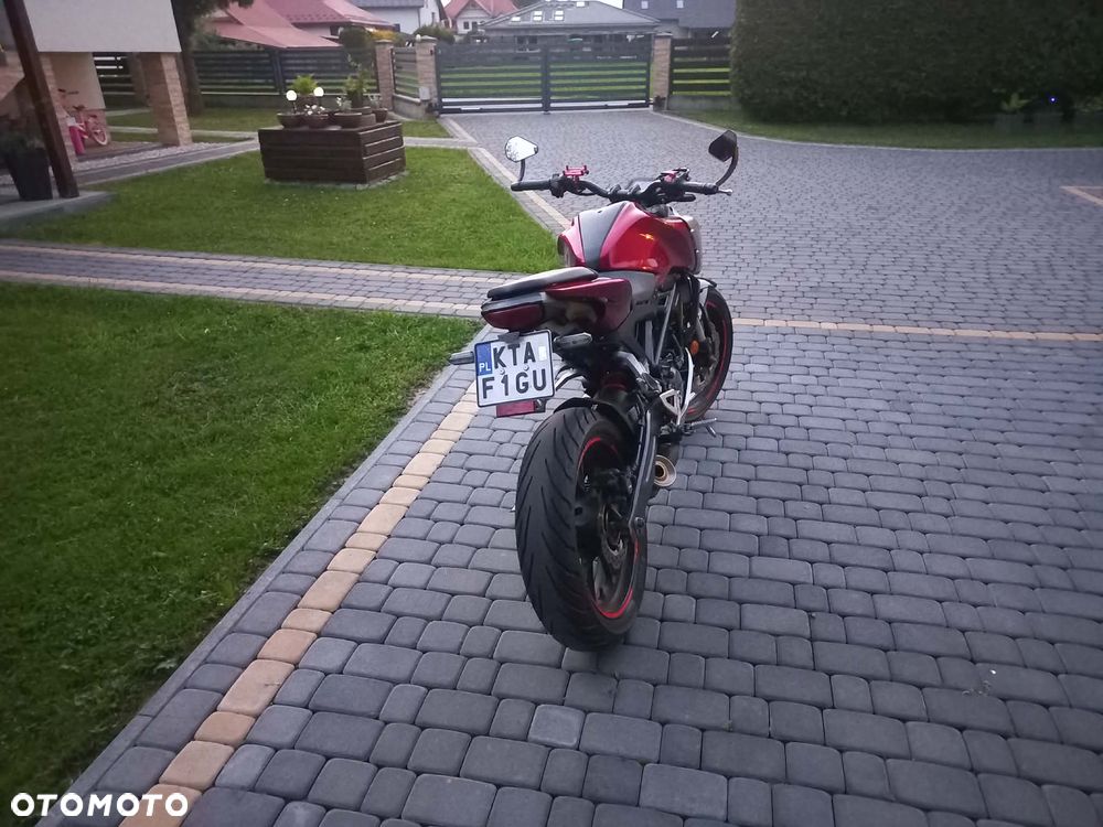 Honda CB - 9