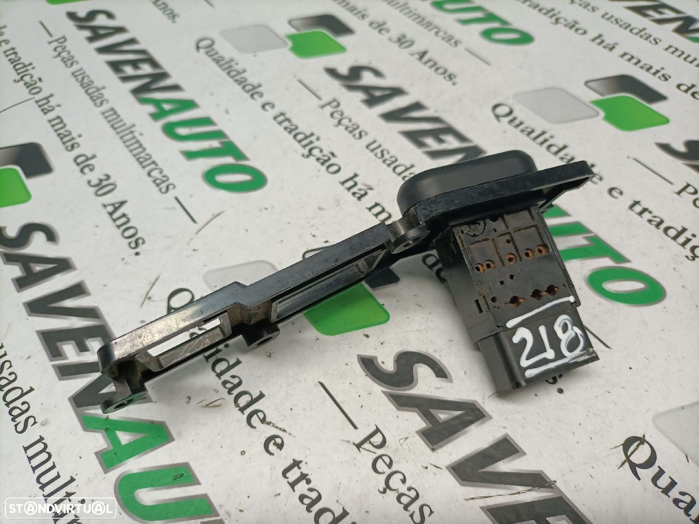 Botão De 4 Piscas Fiat Strada Pick-Up (178_) - 2