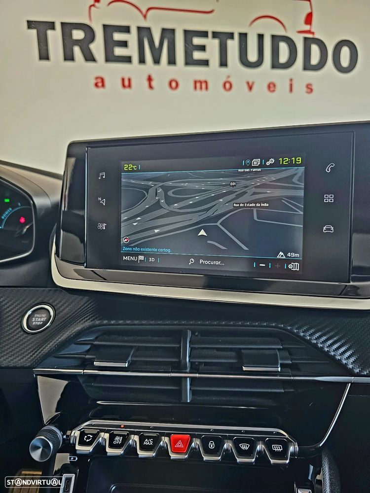 Peugeot e-208 Active Pack - 31